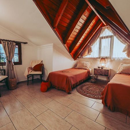 Mesken Inn Hotel Гёчек Экстерьер фото