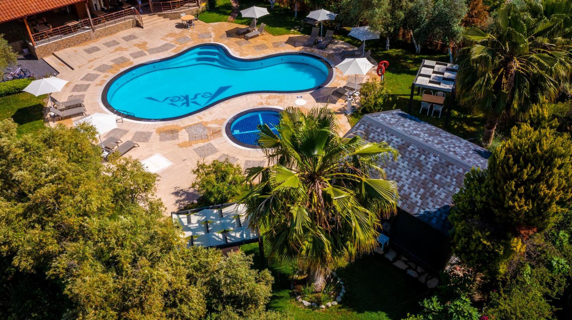 Mesken Inn Hotel Гёчек Экстерьер фото